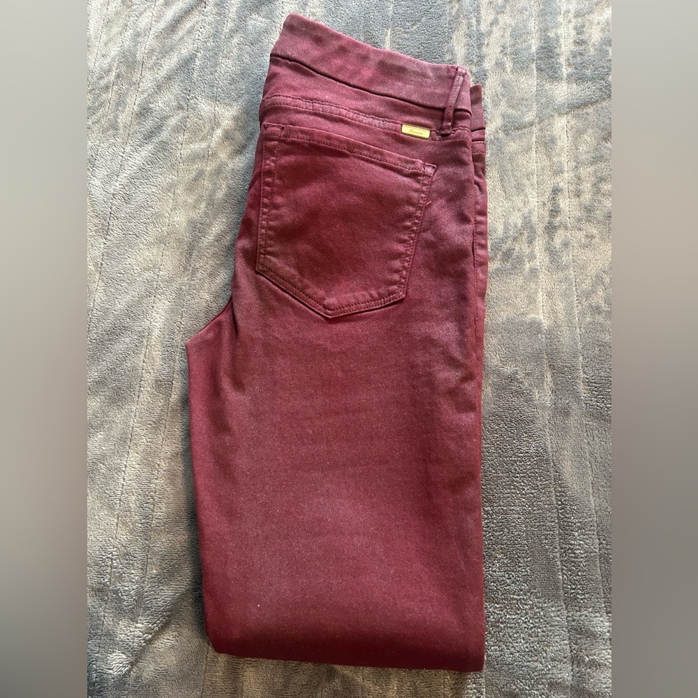 Marciano jeans- Maroon
